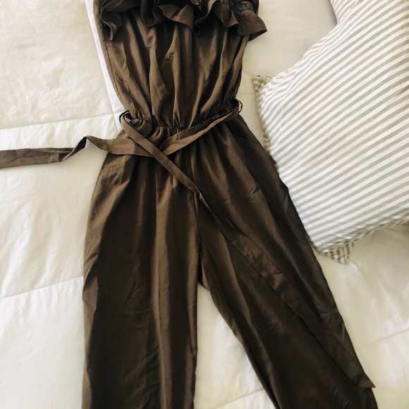 Jumpsuit Romper - Picture 2 of 3